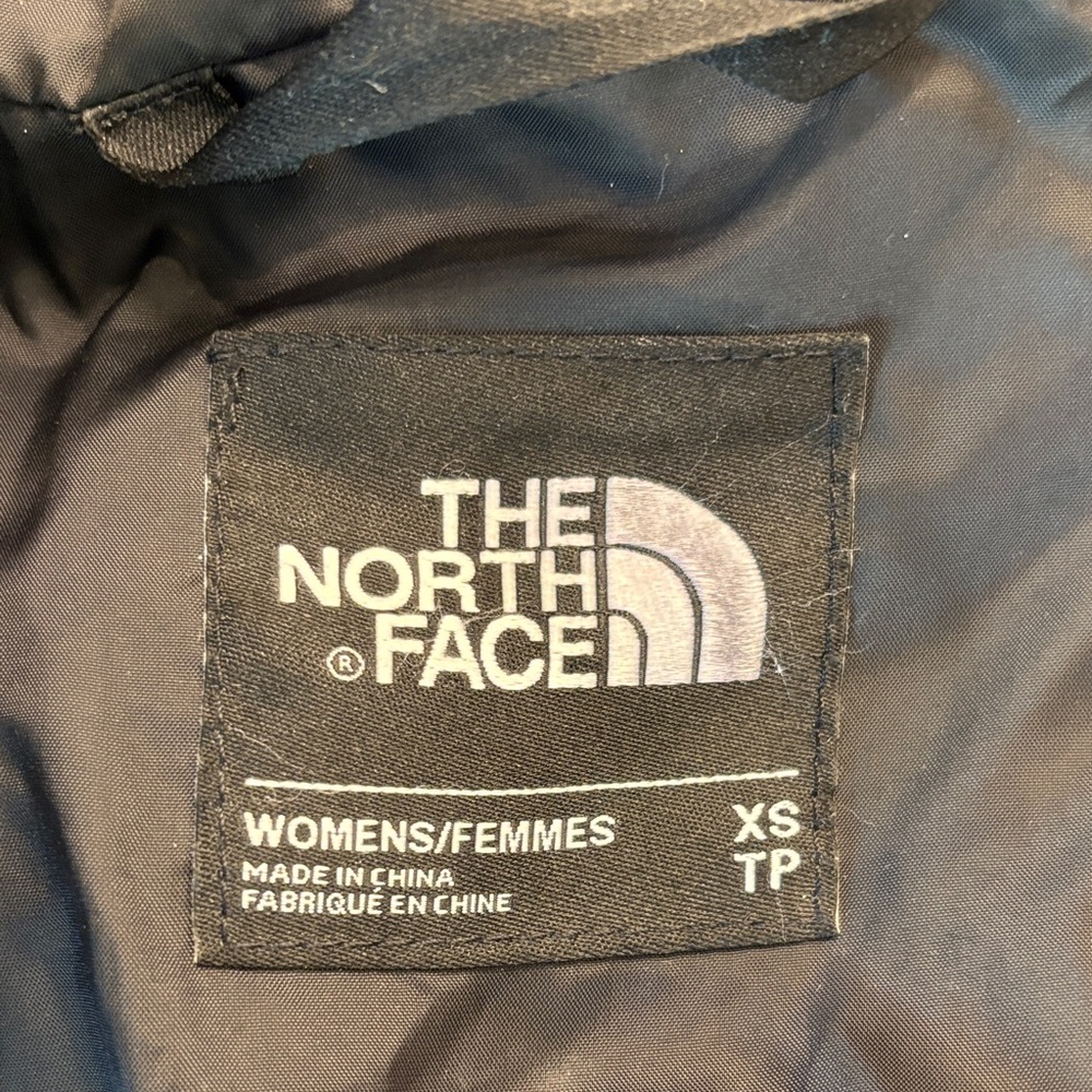 North Face Gotham Black Down Puffer Jacket With Faux Fur Hood Size XS - Picture 14 of 16